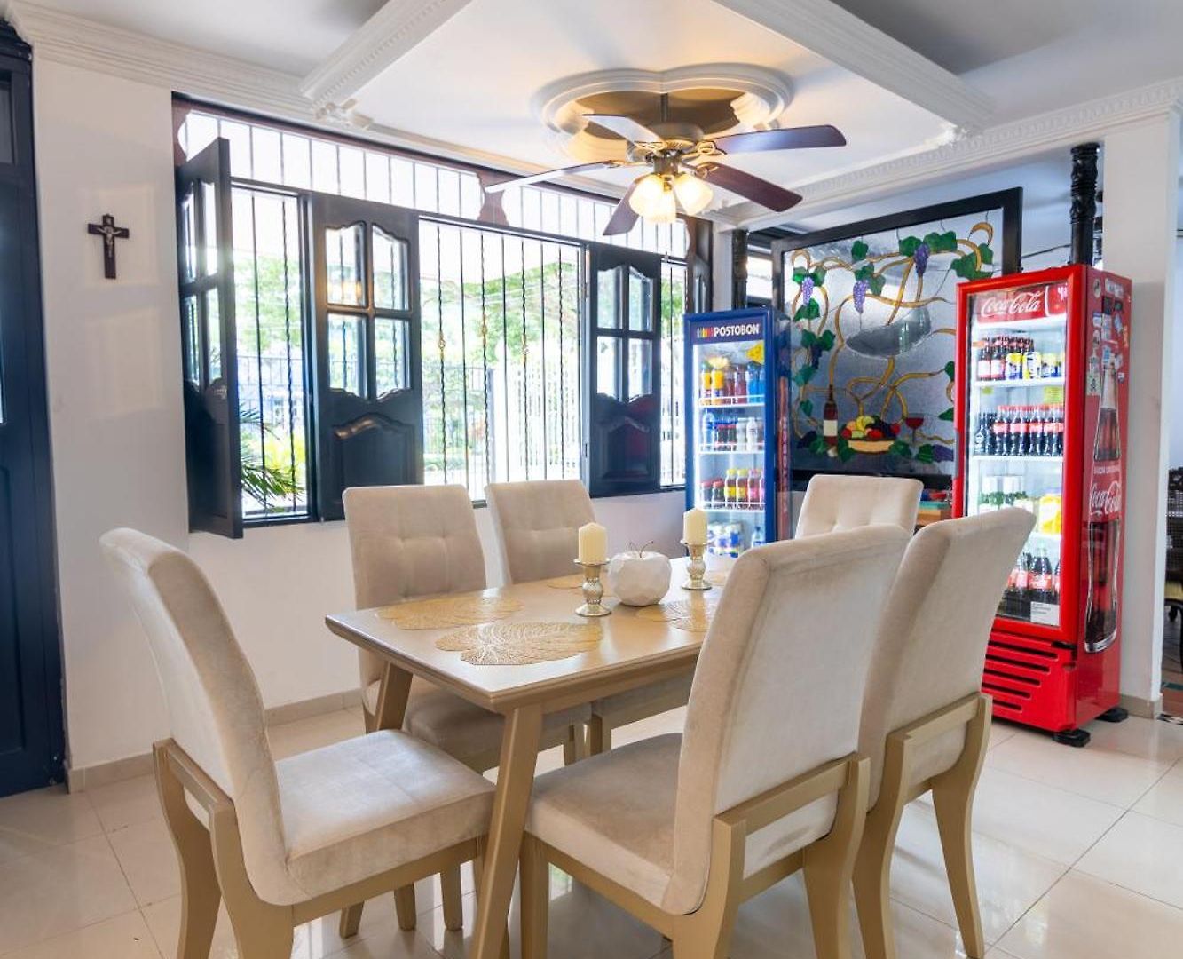 Boutique Casa Pere Hotel *