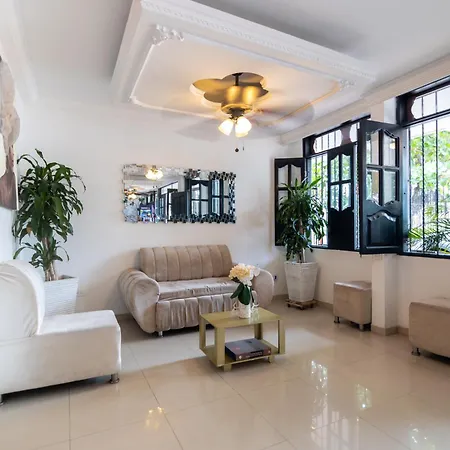 Hotel Boutique Casa Pere *